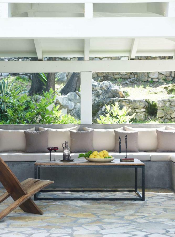 Villa Ioli- Beachfront Luxury Residence Igoumenitsa Ngoại thất bức ảnh